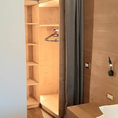 Aparthotel Lasteis