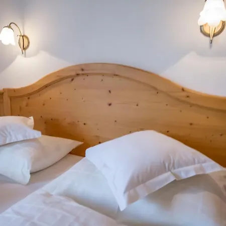 Lasteis Aparthotel La Villa (Trentino Alto Adige)
