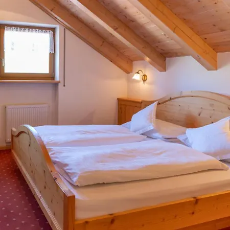 Lasteis 3* La Villa (Trentino Alto Adige)