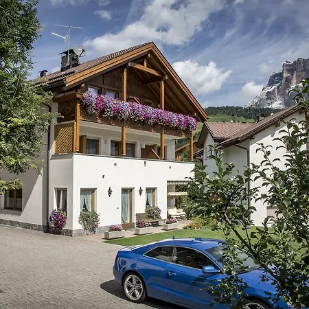 Aparthotel Lasteis